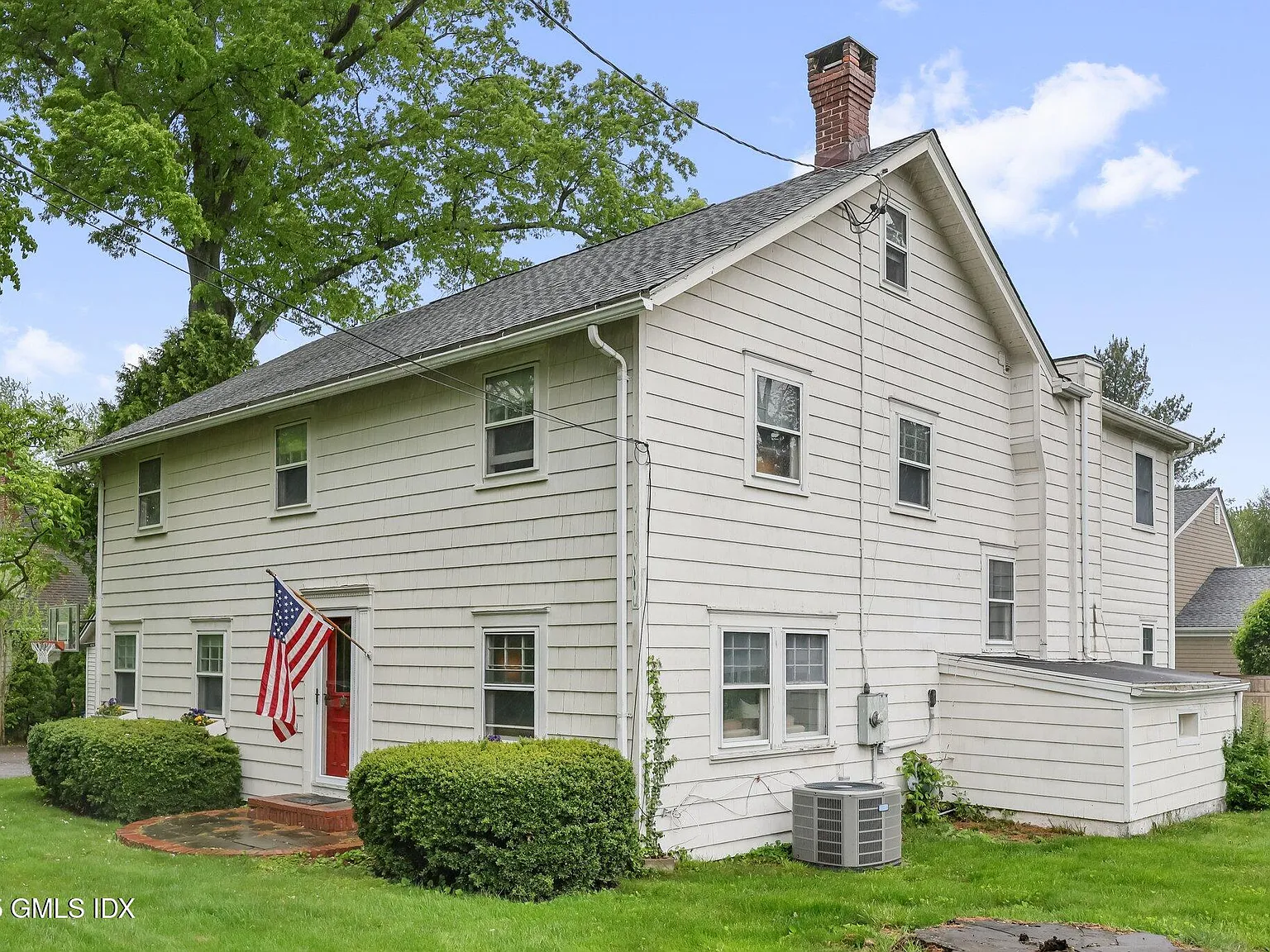 5 bed, 3.5 bath, 2874 sqft, $15,000 — Photo 3