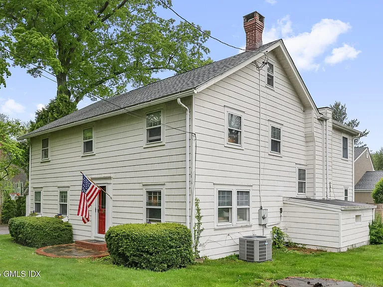 1 Cherry Ln — Photo 3
