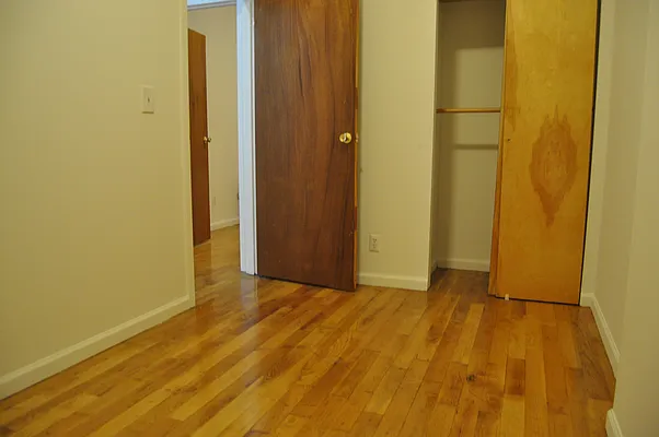 Rented by Sky Management | media 74