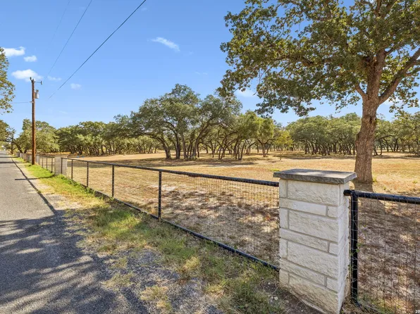 21822 TOUDOUZE RD LOT 30, San Antonio, TX 78264