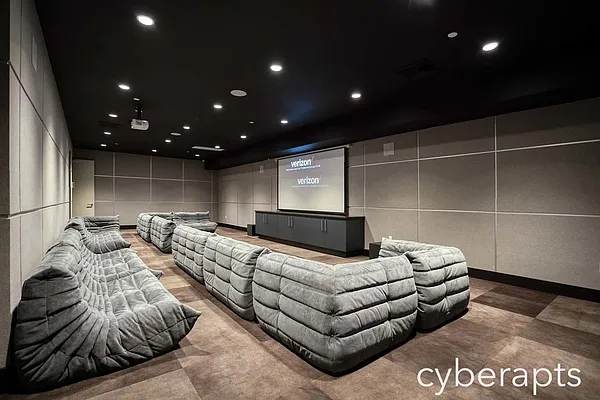 Rented by Cyberapts Management | media 20