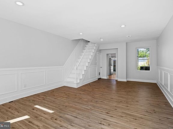 4th image of 2026 N Lawrence St