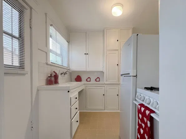 LB1360- RUBS, 1360 Euclid Ave APT 12, Long Beach, CA 90804