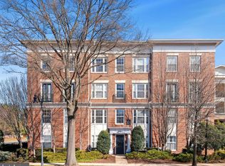 7 Booth St UNIT 402, Gaithersburg, MD