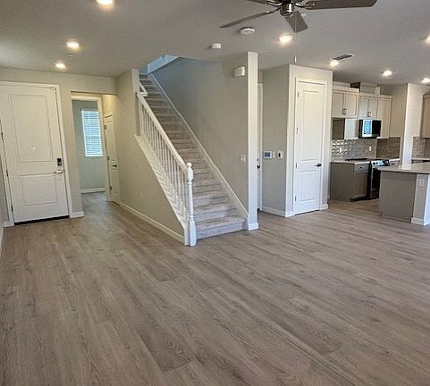 5th image of 3097 Sirama Way