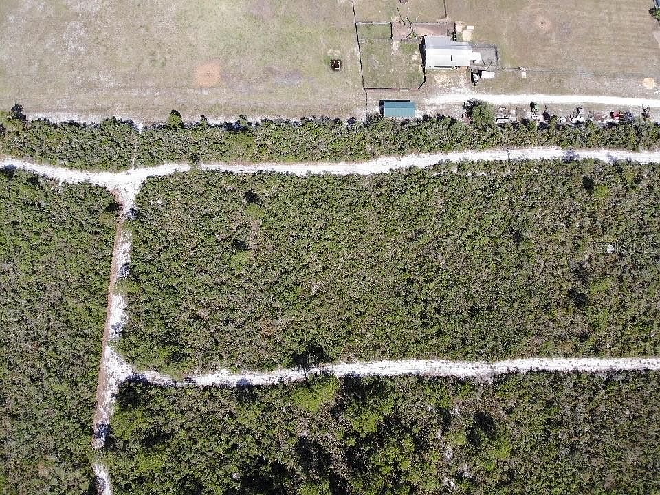 2nd image of 708 Poppy St Lot 3