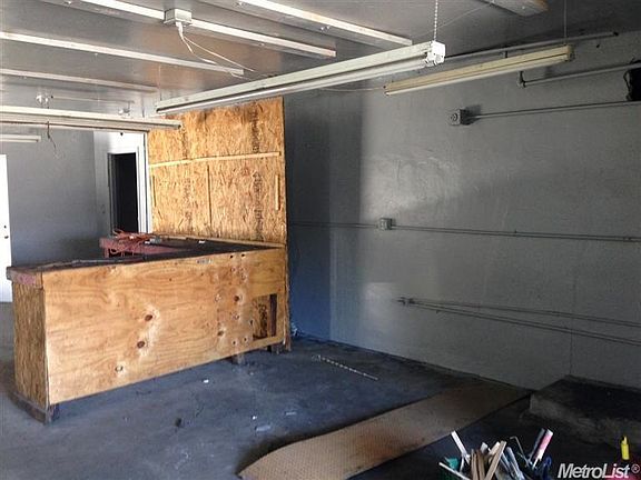 3rd image of 2230 Colfax St