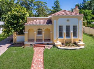 455 Acacia Dr, Sarasota, FL 34234