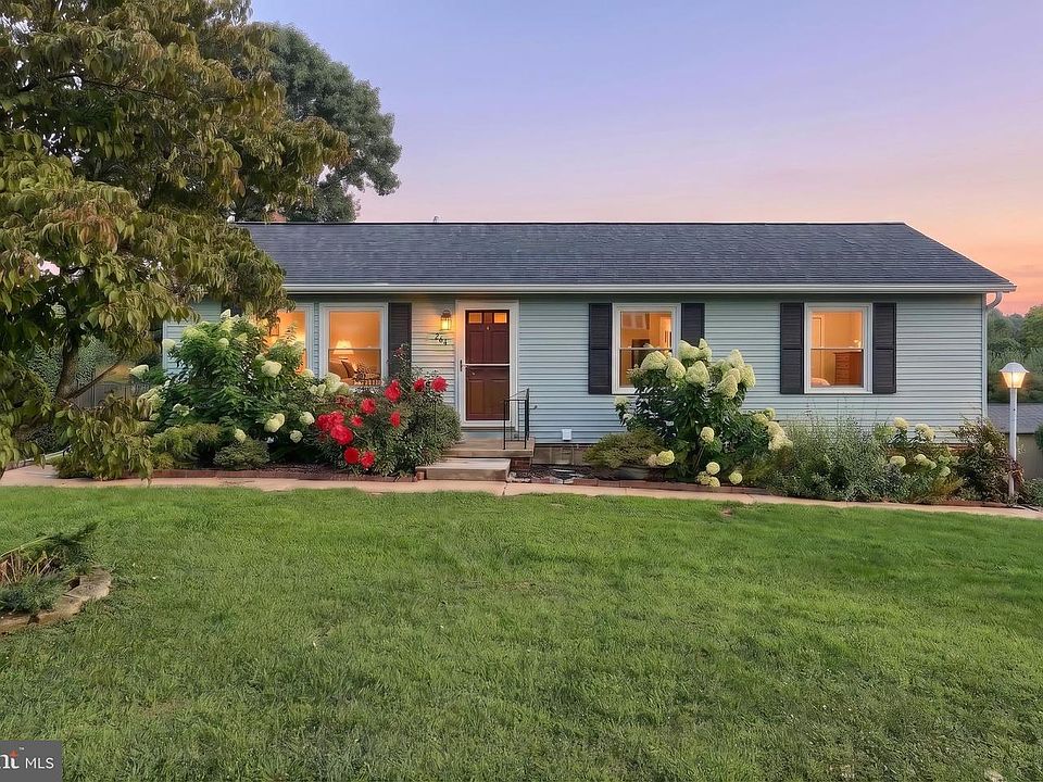 1st image of 264 Nollyn Dr