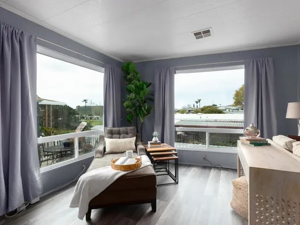 293 Picnic View Ln, Oceanside, CA 92056