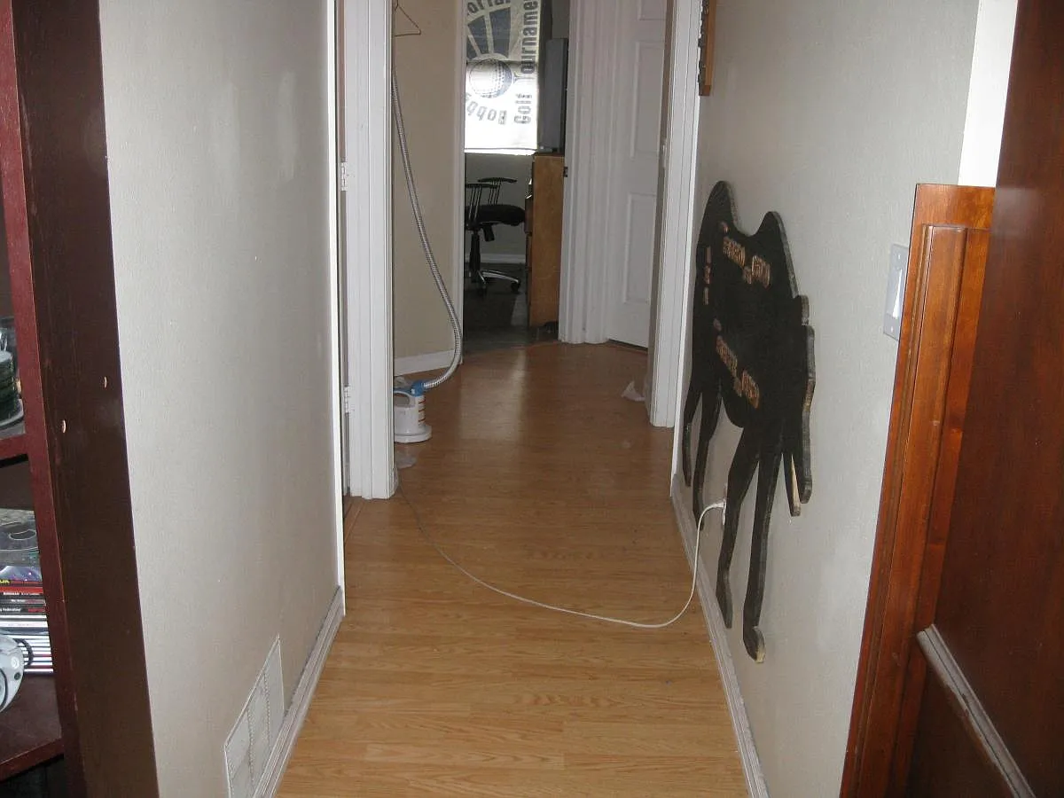 4 bed, 1952 sqft, $2,750 — Photo 2