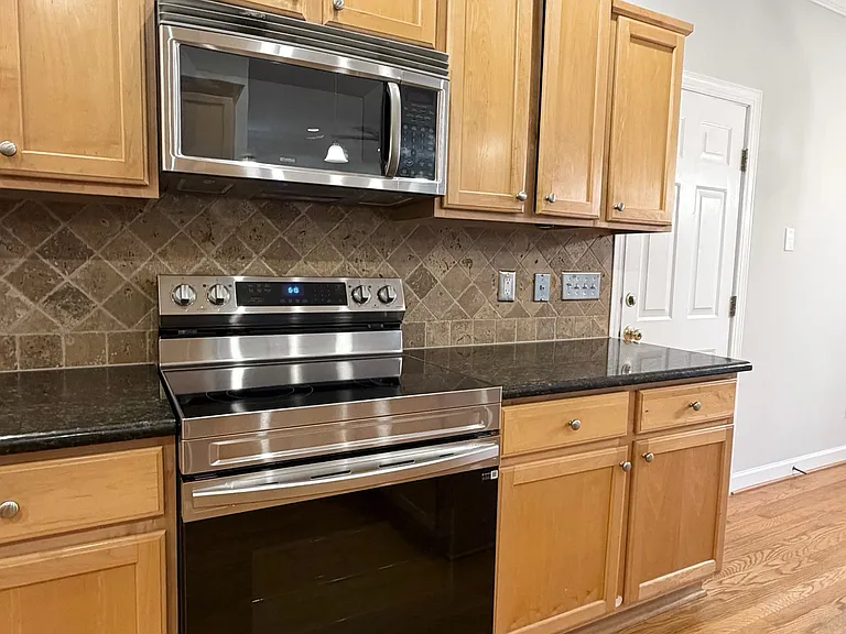 605 Scotts Ridge Trl — Photo 11