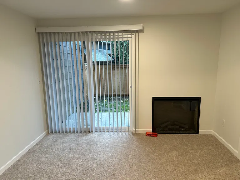 12600 Martin Luther King Jr Way S #B102 — Photo 8