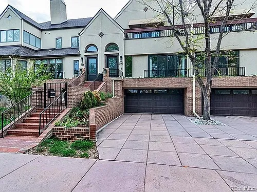 250 Adams St Photo 1