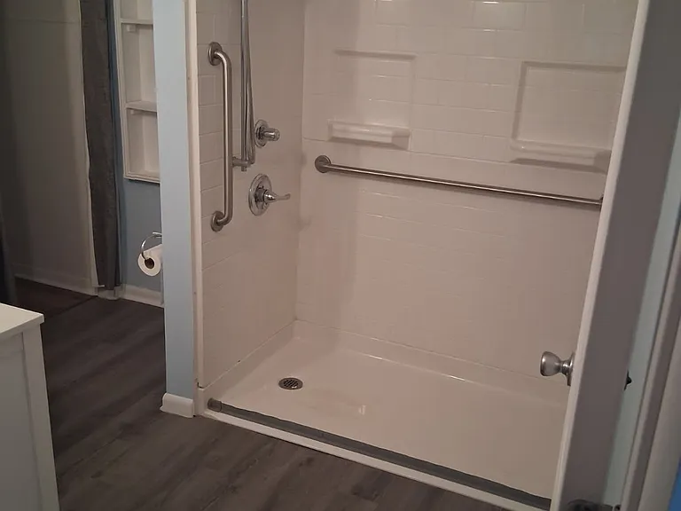 bathroom walk in shower