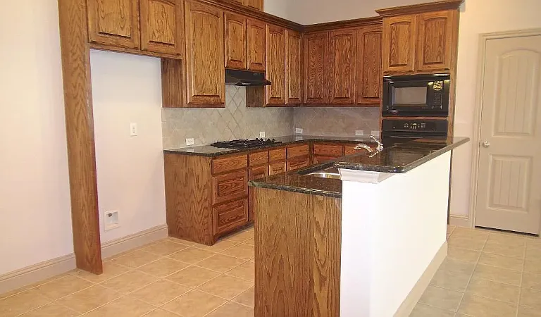 6783 San Fernando — Photo 41