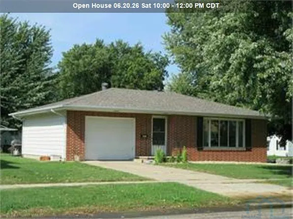 911 Lincoln St, Boyden, IA 51234