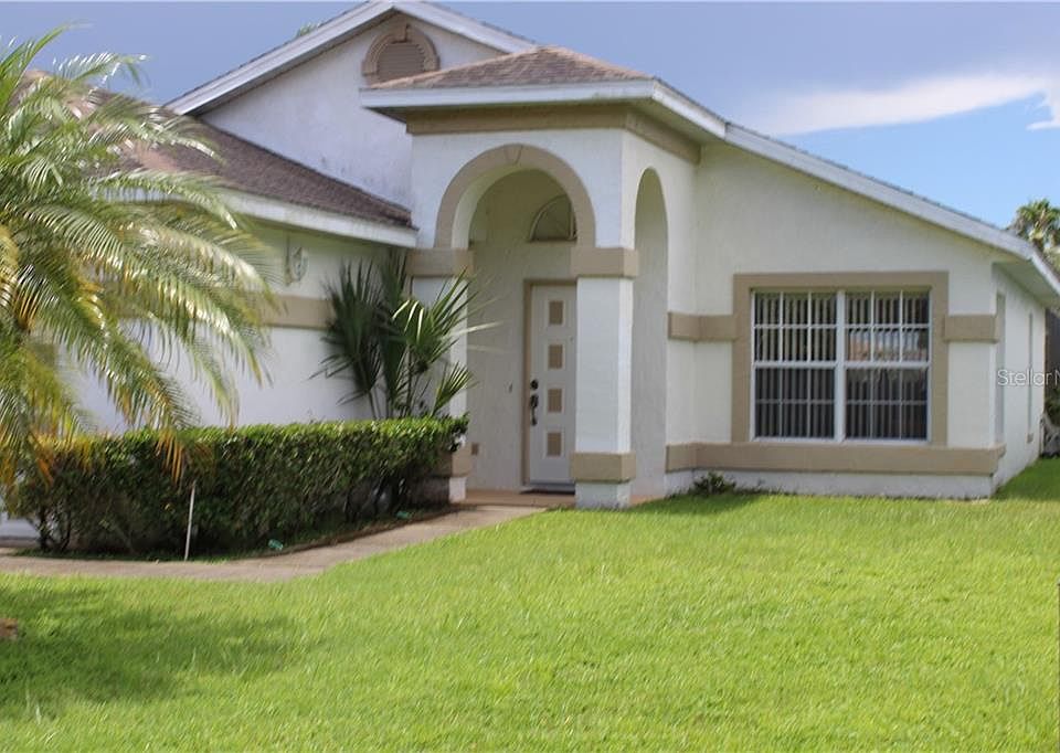1st image of 3023 Stillwater Dr