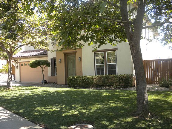 3rd image of 3129 Montrose Way