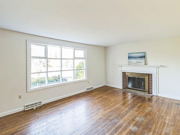 4th image of 20 Virginia Street