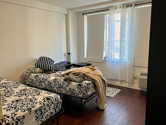 Rented by MySpaceNYC | media 20