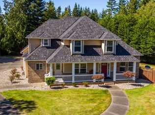 4418 Woodside Dr, Anacortes, WA 98221