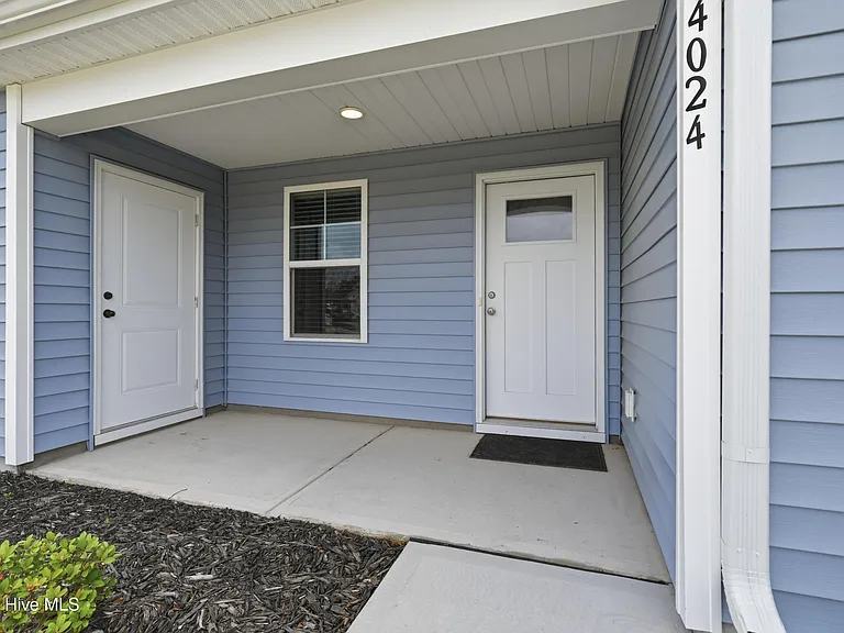4024 Cypress Forest Way — Photo 8