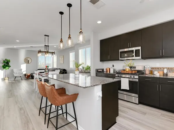 5276 Beachfront Cove St, San Diego, CA 92154