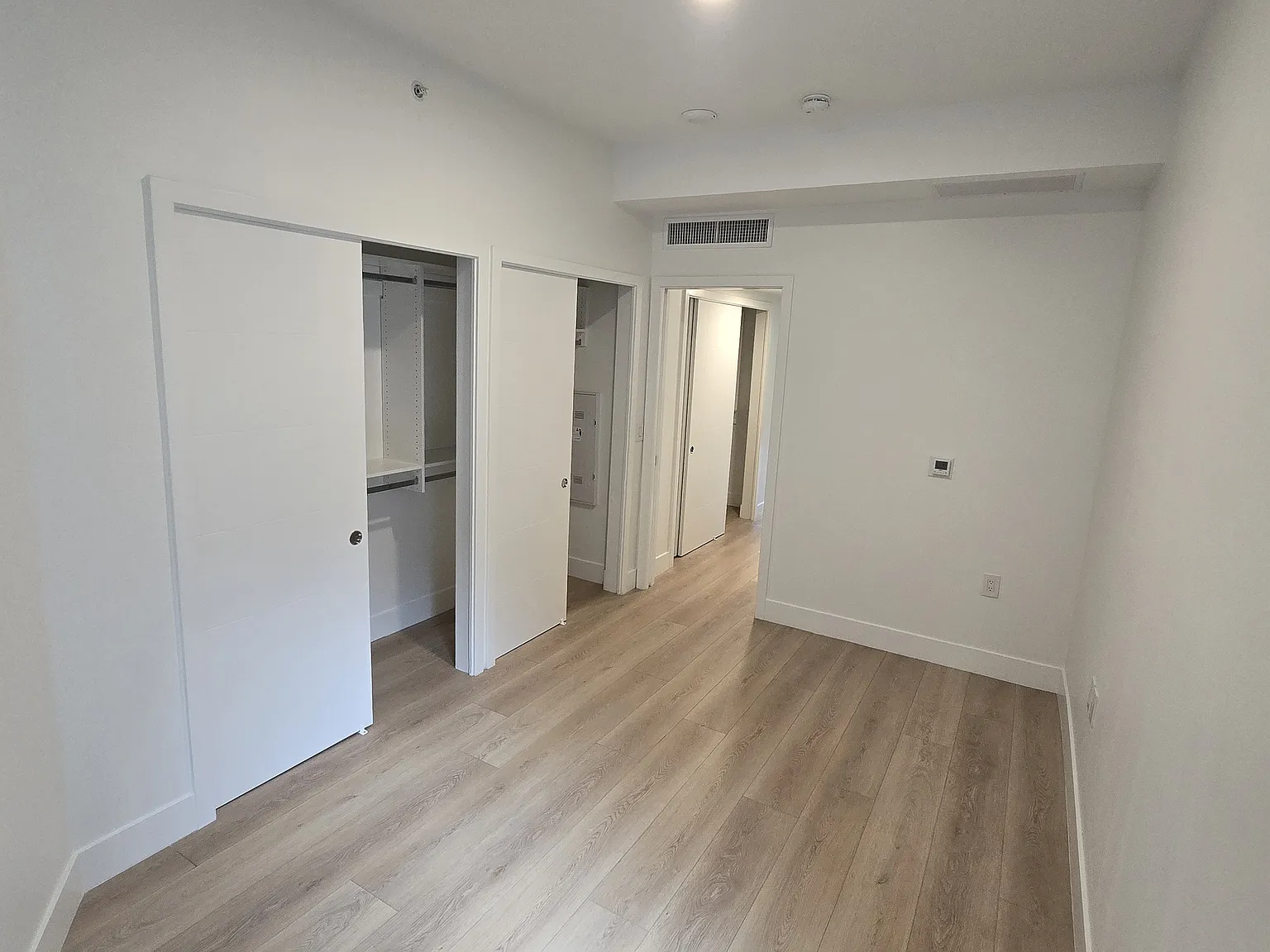1 bed, 655 sqft, $2,195 — Photo 3