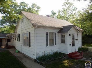213 Main St, Cottonwood Falls, KS 66845