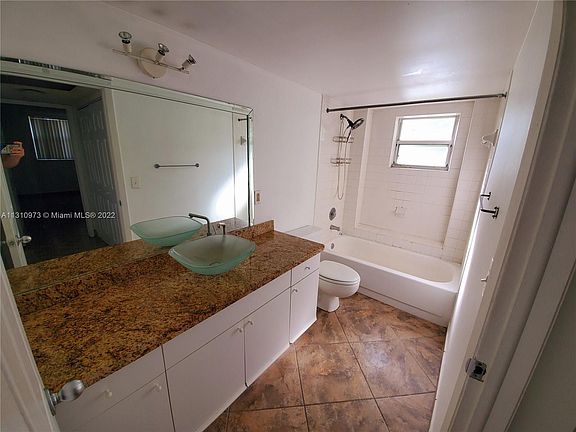 2nd image of 8363 Lake Dr APT 201