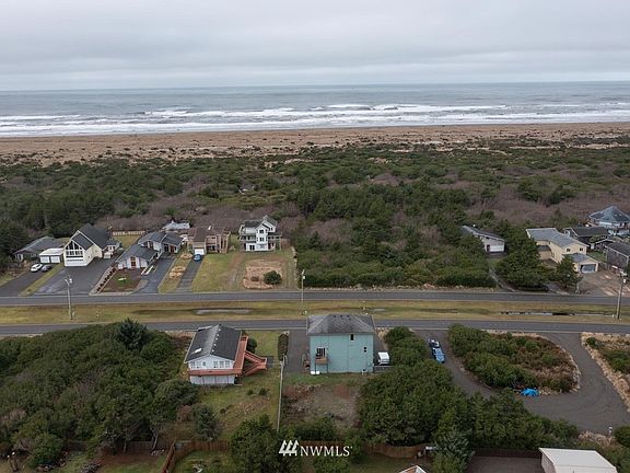 4th image of 660 Ocean Shores Blvd SW