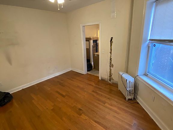 3rd image of 77 McAdoo Ave APT 3