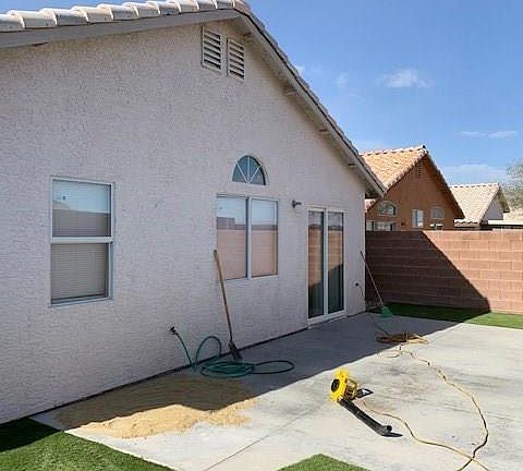 3rd image of 2888 Mount Hope Dr