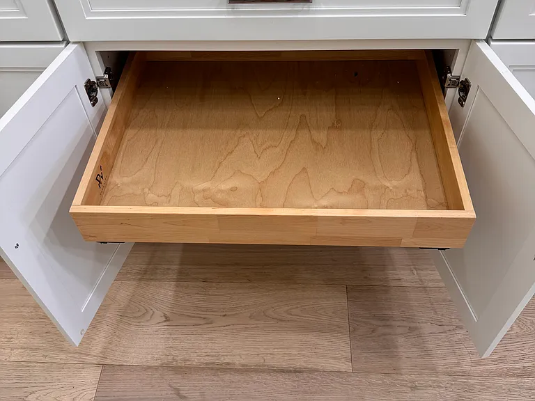 Kitchen - Customer pull out drawers in cabinets