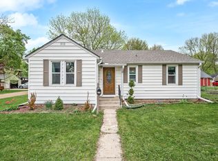 305 1st Ave SW, New Prague, MN 56071