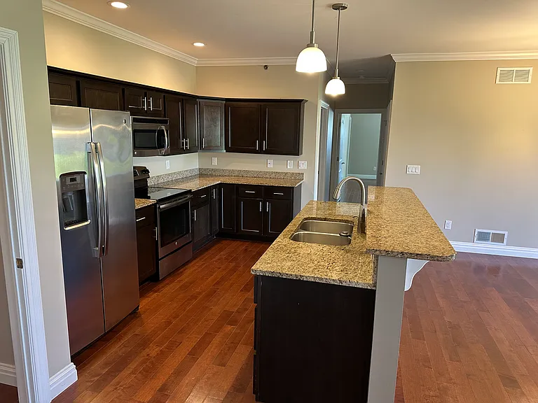 7809 Merrick Rd #302 — Photo 13