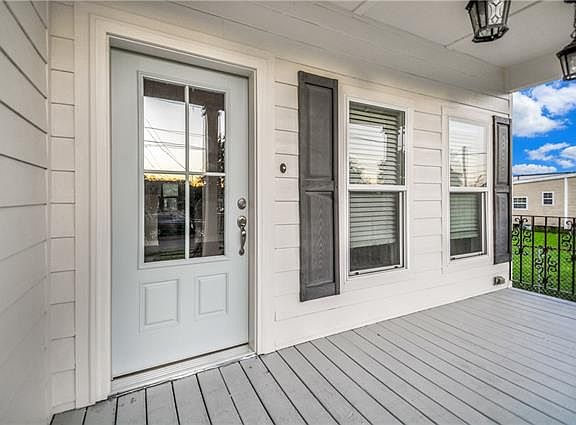 2nd image of 2709 Palmetto St