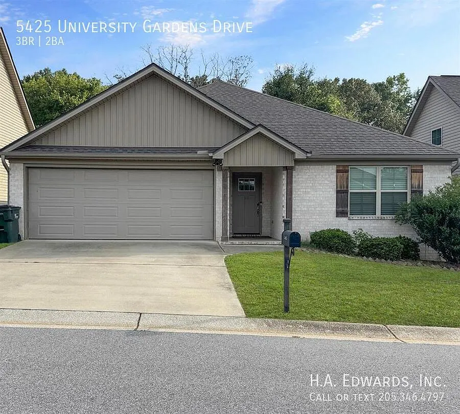 5425 University Gardens Drive — Photo 1