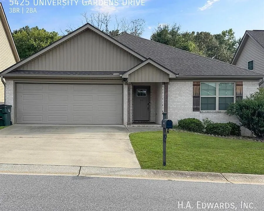 5425 University Gardens Dr