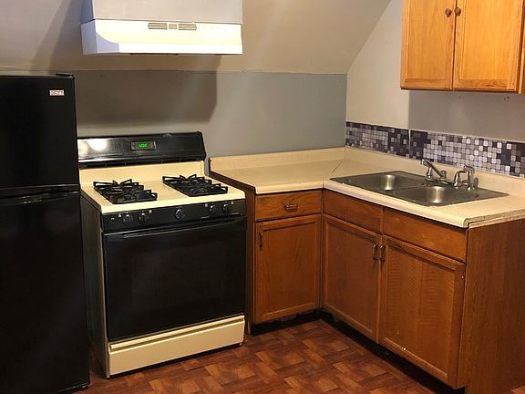 3rd image of 4347 S Fairfield Ave #3