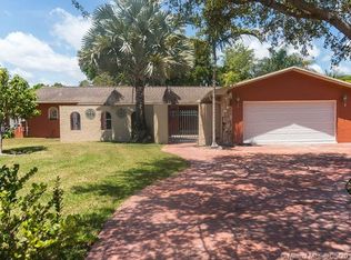 12824 SW 94th Pl, Miami, FL 33176