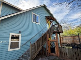 267.5 8th St #267.5, Ashland, OR 97520