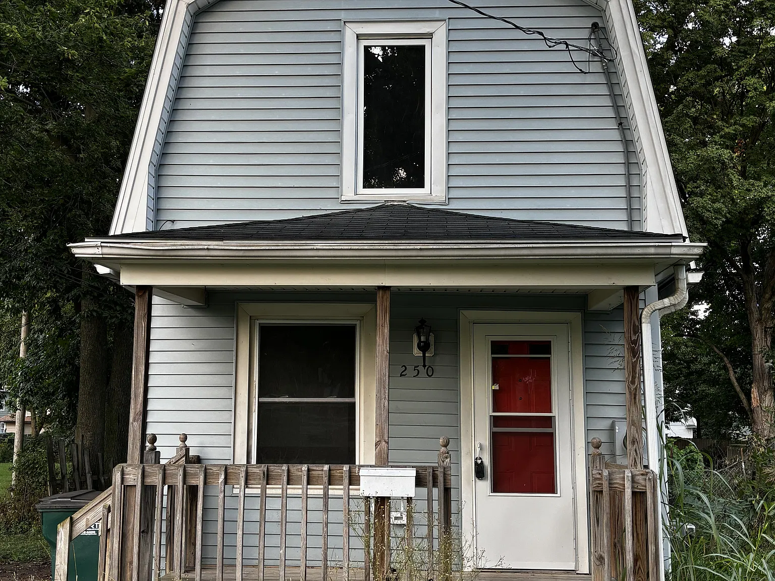 1 bed, 850 sqft, $1,100 — Photo 1