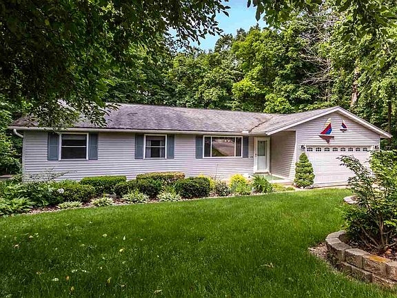 2nd image of 181 Heritage Dr