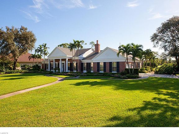 2nd image of 4787 Oak Leaf Dr