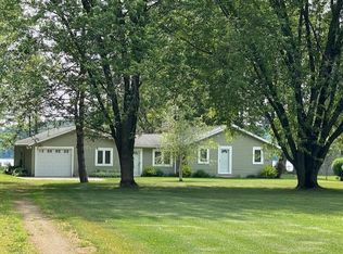 3170 E Lake Helen Dr, Rosholt, WI 54473