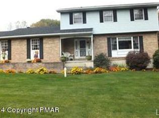 54 Evergreen Rd, Mount Bethel, PA 18343