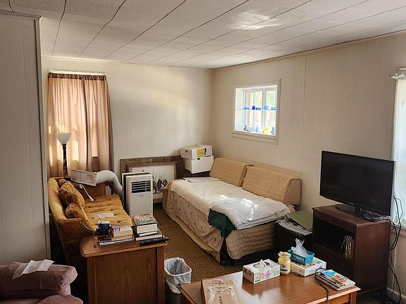 2nd image of 2365 W Beechwood Blvd