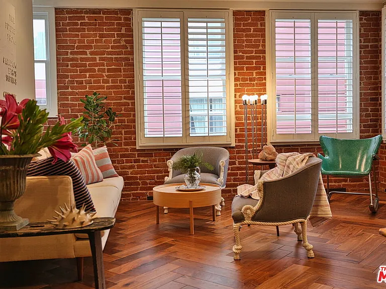 139 S Los Robles Ave #306 — Photo 1